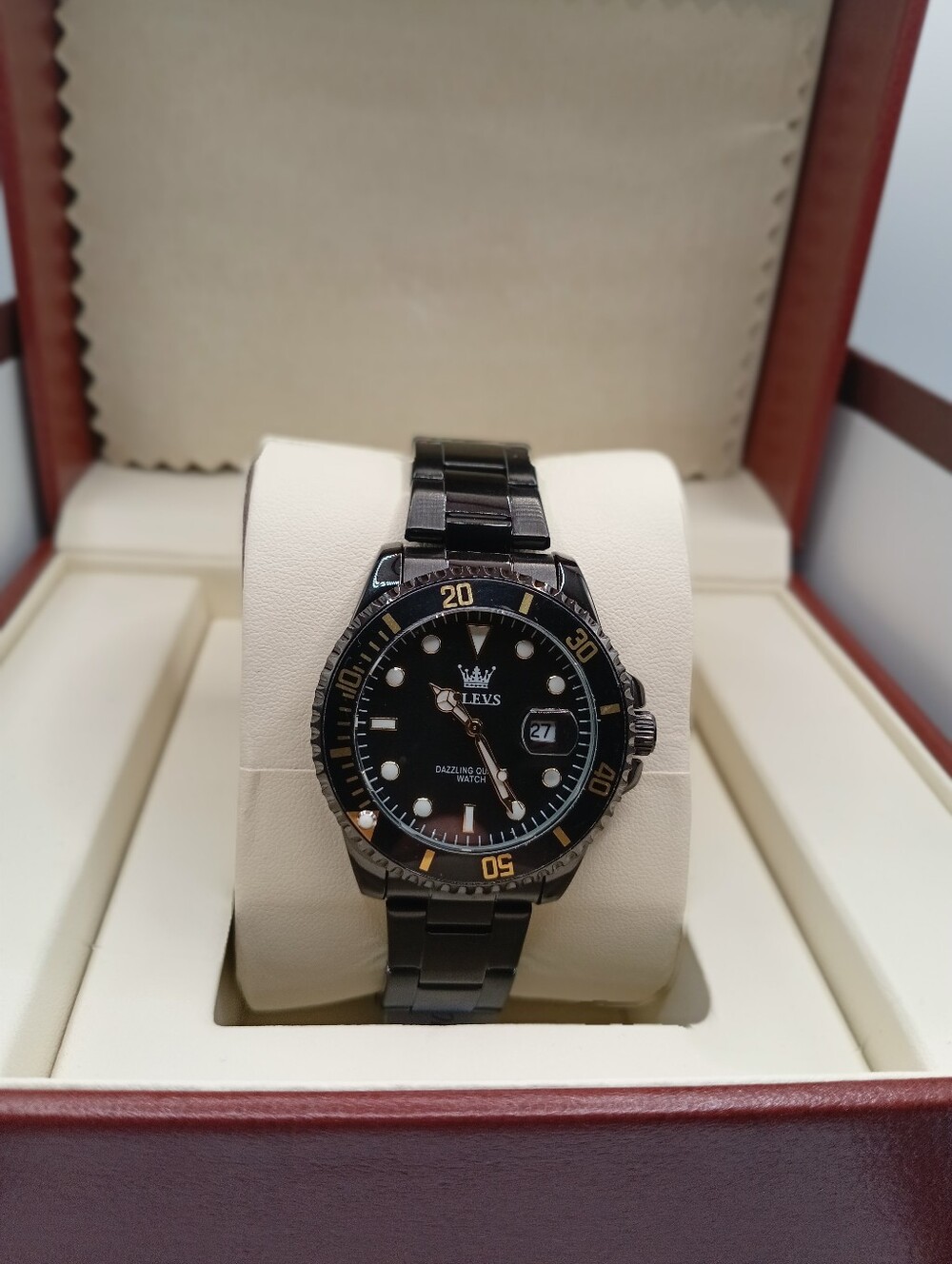 Olevs Black And Gold Waterproof Steel Bracelet Watch New